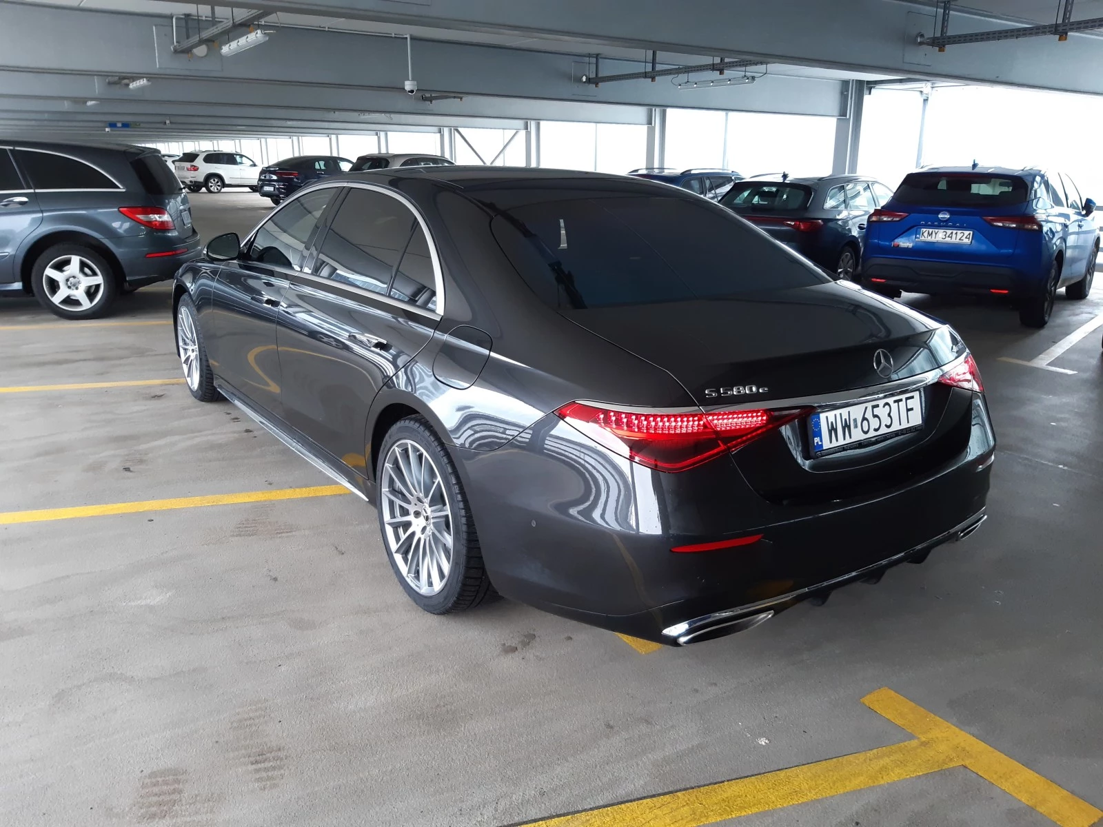 Mercedes Benz