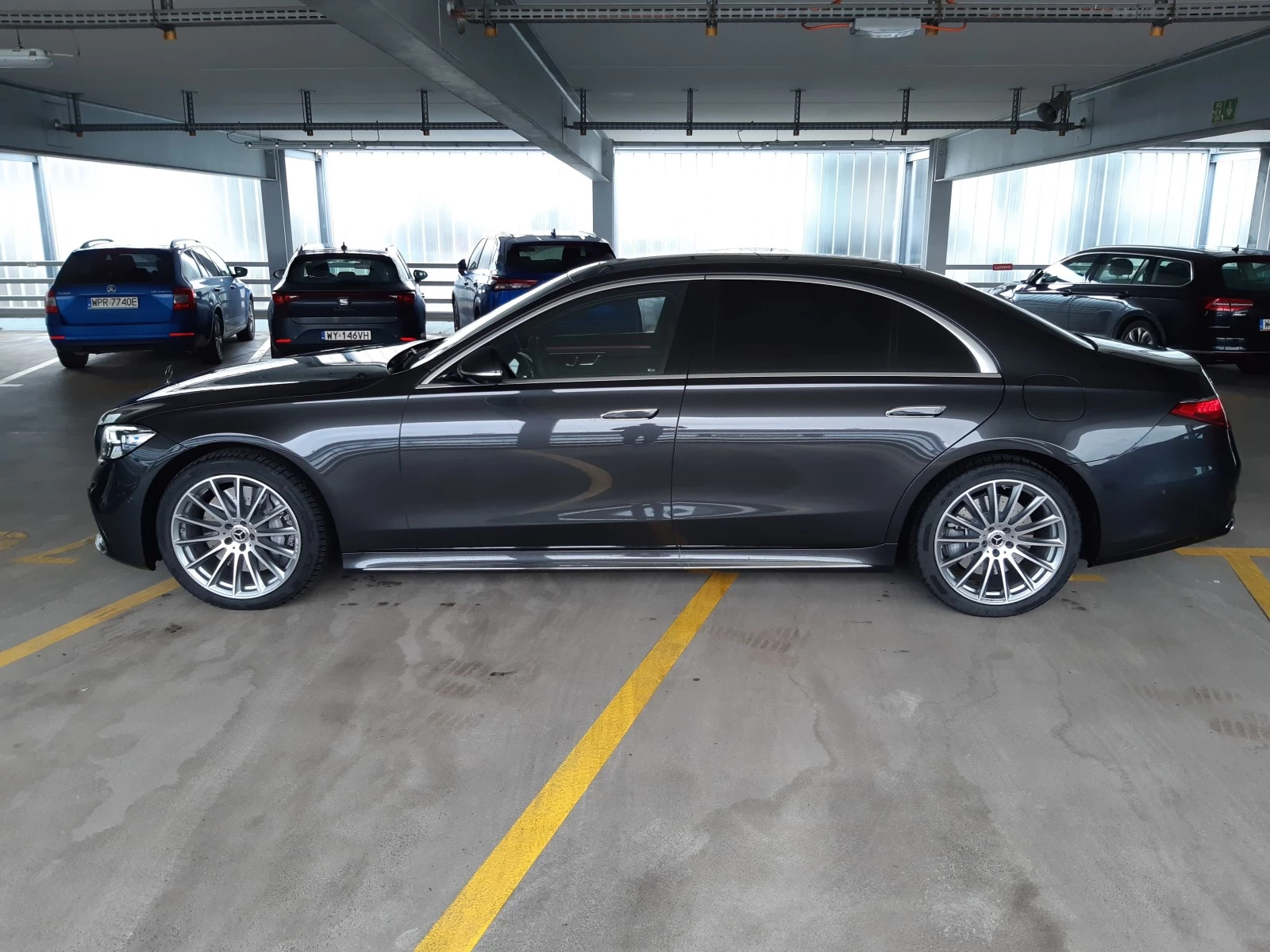 Mercedes Benz